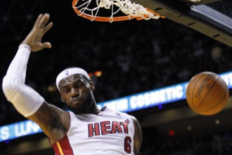 NBA nosauc sezonas simbolisko izlasi