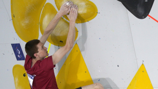 Gruzītim Pasaules kausa posmā kāpšanas sportā 45. vieta