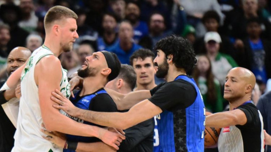 Porziņģis ar Lieldienu agro kauju sāks cīņu par NBA titulu