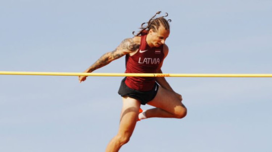 Kreišs in Jansone napredovala na Universiadi