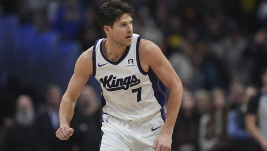 Sacramento Kings so podaljšali pogodbo z ostrostrelcem Duglasom McDermottom