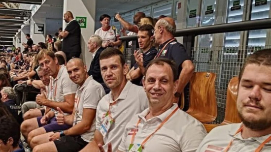 Latvijas sēdvolejbola izlase Eiropas čempionātu sāk ar diviem zaudējumiem