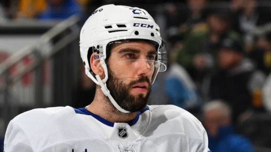 Hokejist Timmins s Sabresi do dvoiizmenske pogodbe