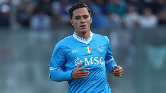 Madrides "Atletico" uz pieciem gadiem noslēdz līgumu ar itāļu uzbrucēju Raspadori