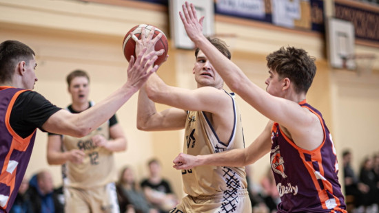 Lietuvas - Latvijas reģionālā kausa pirmo kārtu pārvar piecas Latvijas komandas (labots)