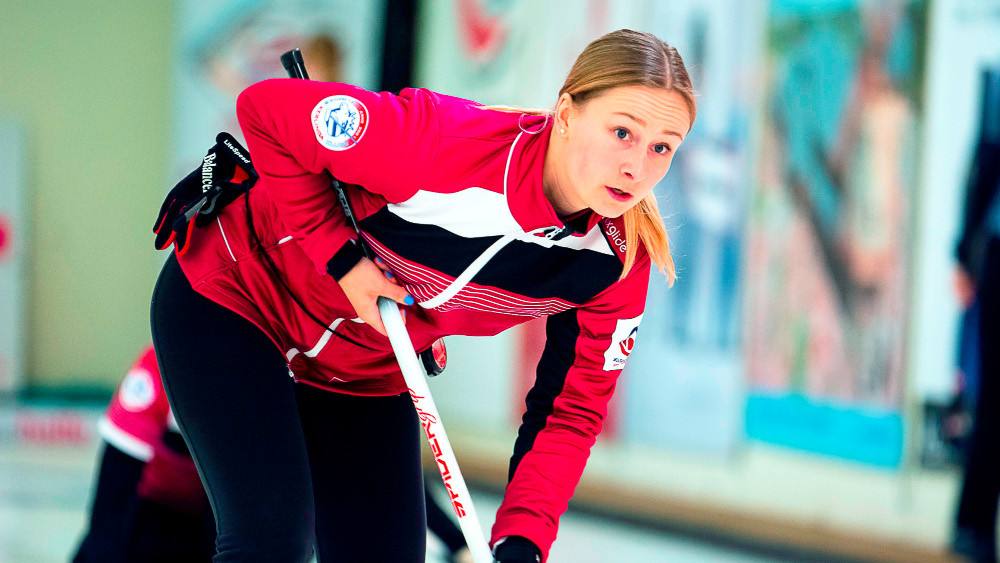 Latvijas vyšinj izlase tuvu izširošajām spēļim Zviedrijā, uzvar šveicietes – Ziemas sport – Sportacentrs.com