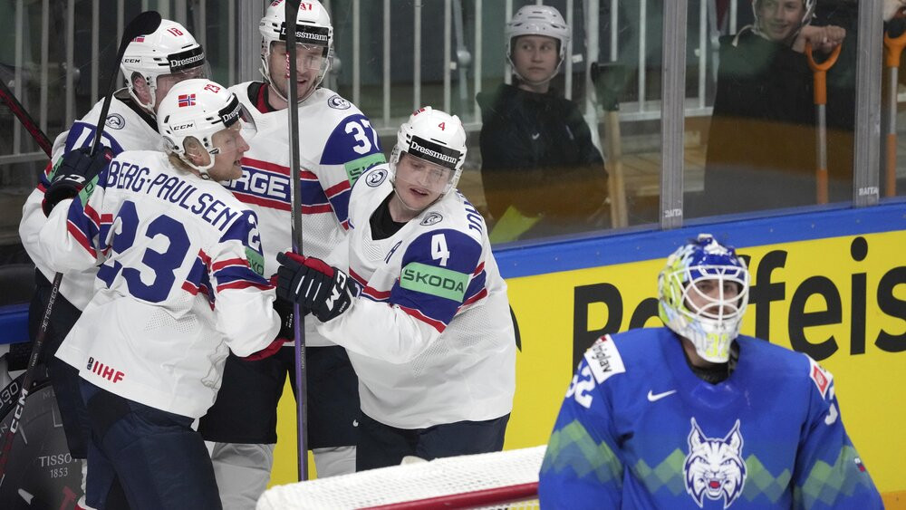 Latvijaene har pretiniece Norvēgija iemet kom et veldig punktus lån klar Slovēniju – Hokejs – Sportacentrs.com