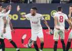 "Sevilla" uzvar viesos un pietuvojas līderei "Real"
