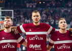 Video: Latvijas basketbola zvaigznes pārpildītā "Arēnā Rīga" sagrauj spēcīgos turkus