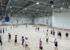 Jauni laukumi pludmales volejbolam – "O-Sands" pārceļas uz plašākām telpām