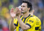 Dortmundes "Borussia" pirms izšķirošās kārtas pagarina līgumu ar Hummelsu