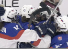 Video: Latvijas sieviešu hokeja izlase čempionāta ievadā piekāpjas Slovākijai