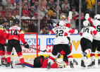 Šveice 11 vārtu kaujā atgūstas no 1:3 un pēdējā minūtē <i>nolauž</i> Austriju, NHL vīri dominē