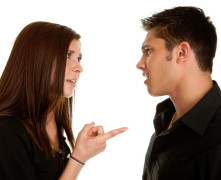 Kā pārliecināt cilvēku, kurš domā, ka viņam vienmēr taisnība