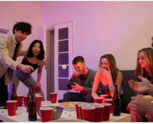 Kā izvēlēties vietu spēļu vakaram lai nebūtu pārsteigumu