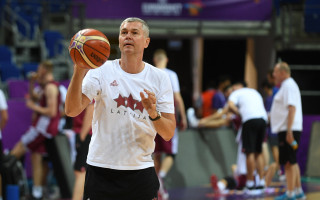 Bagatskis: "Ja ar Melnkalni ielaidīsimies pozicionālā basketbolā, būs problēmas"