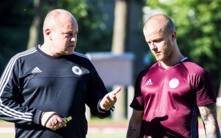 Pātelainens: "Pēc Lietuvas futbolisti bija saguruši, tāpēc uztaisījām treniņu baseinā"