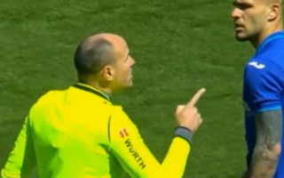 Video: Tiesnesis teju vienlaicīgi četriem spēlētājiem parāda dzelteno kartīti