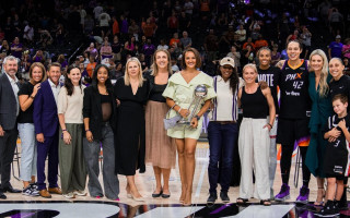 Anete Jēkabsone-Žogota piedalās WNBA titula desmitgades svinībās