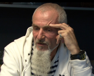 Video: Raimonds Bartaševičs par Bildēm, mūziku, atkarībām, šaubām, ticību un virtuvi. Videointervija