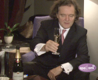 Video: Emanuēls Tetanžē: Šampanietis ir dvēseles centrs un Rīgai tas piestāv