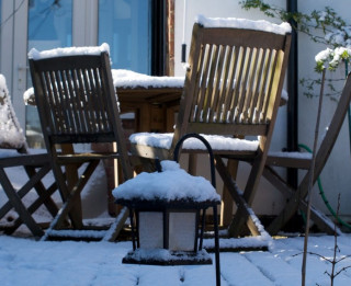 Dārza mēbeļu kopšana pēc sezonas – soli pa solim