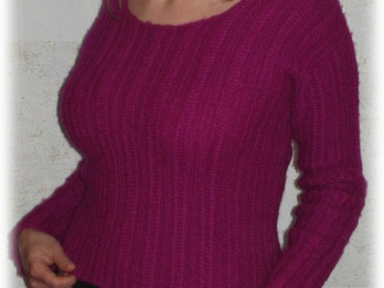 Adīts džemperis no mīkstas angoras dzijas