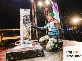 Video: Starptautiskā Ledus skulptūru festivāla paraugdemonstrējumi