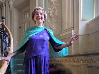 Aicina uz koncertu par godu leģendārās latviešu dziedātājas Lolitas Vambutes jubilejai Aicina uz koncertu par godu leģendārās latviešu dziedātājas Lolitas Vambutes jubilejai