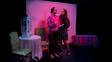 Dramaturgu teātrī iestudē lugu “Vai Jūs vēlaties parunāt par Kristu?”