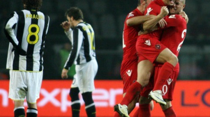 "Cagliari" priecājas, "Juventus" skumst
Foto: AP