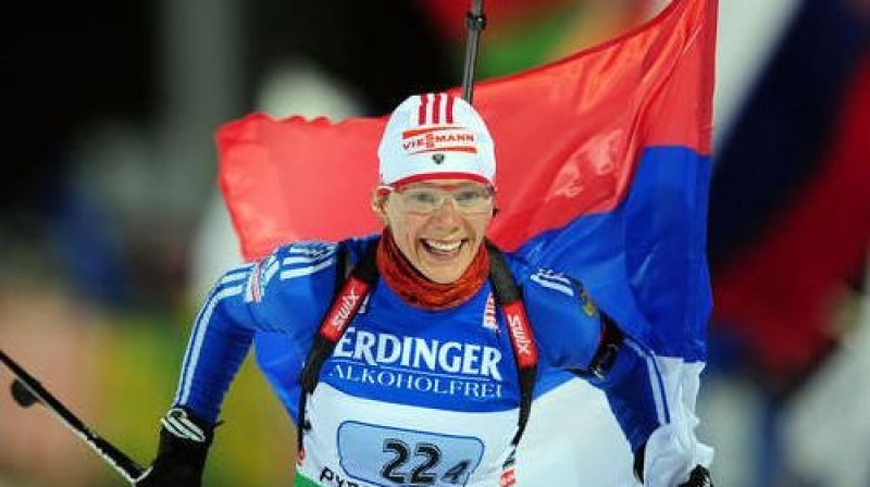 Olga Zaiceva vakar "atveda" Krievijai uzvaru stafetē
Foto: AFP