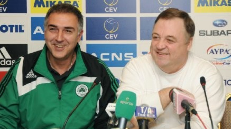 Genādijs Šipūļins (Lokomotiv Belogorje) un Alekoss Leonis (Panathinaikos)
Foto: www.cevfinal4.gr