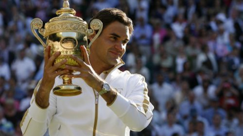Rodžers Federers pēc uzvaras Vimbldonā
Foto: AFP