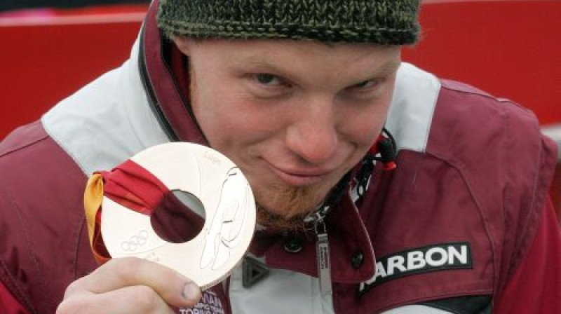 Turīnā Mārtiņš Rubenis izcīnīja Latvijai pirmo ziemas olimpisko medaļu. Vai būs arī nākamās?
Foto: Romāns Kokšarovs, Sporta Avīze