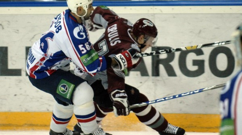 Pat ar šādām metodēm ''armijnieki'' nespēja apturēt ''Dinamo''
Foto: Romāns Kokšarovs, Sporta Avīze, F64