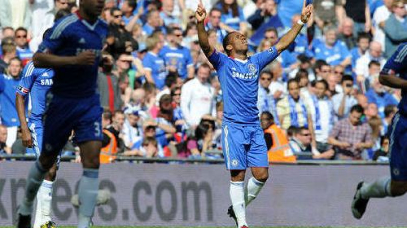 Didjē Drogba izšķīra fināla likteni
Foto: AFP/Scanpix