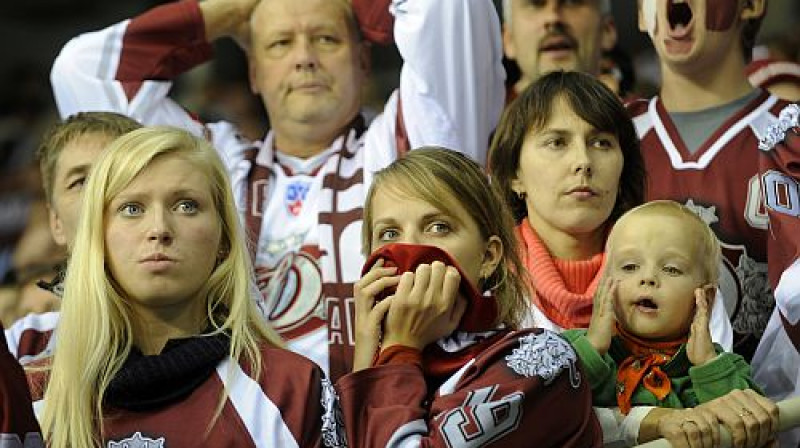 "Dinamo" fani ir šausmās!

Foto: Romāns Kokšarovs, Sporta Avīze, f64