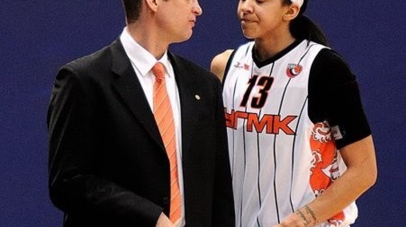 Gundars Vētra un Candace Parker
Foto: basket.ugmk.com