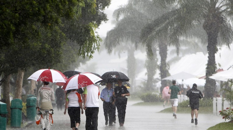 Pagājušā gada Malaizijas posma kvalifikācijā lija lietus, bet, kā būs šoreiz, rādīs laiks...
Foto: AFP/Scanpix