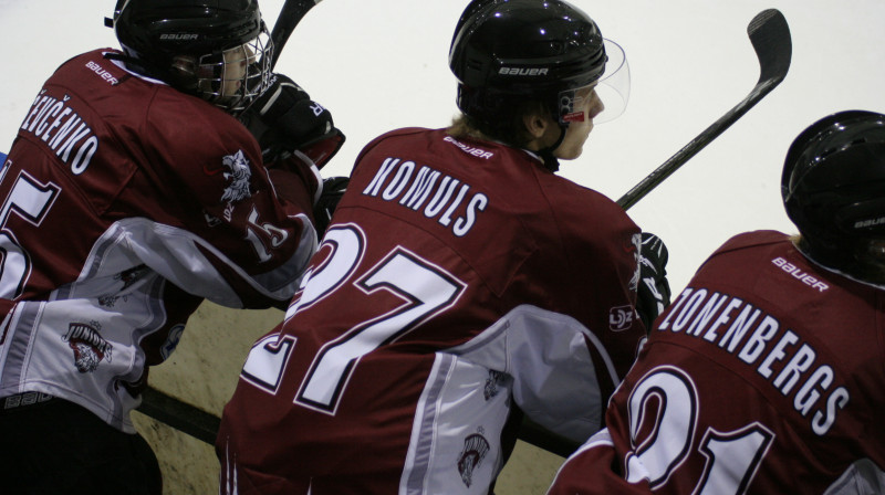 Juniors "soliņš". foto autors: Āris Zobens