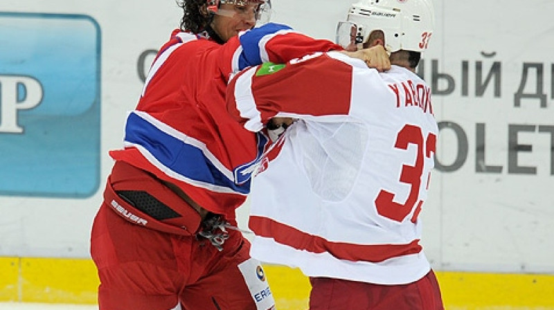 Dārsijs Vero un Džeremijs Jablonskis
Foto: cska-hockey.ru