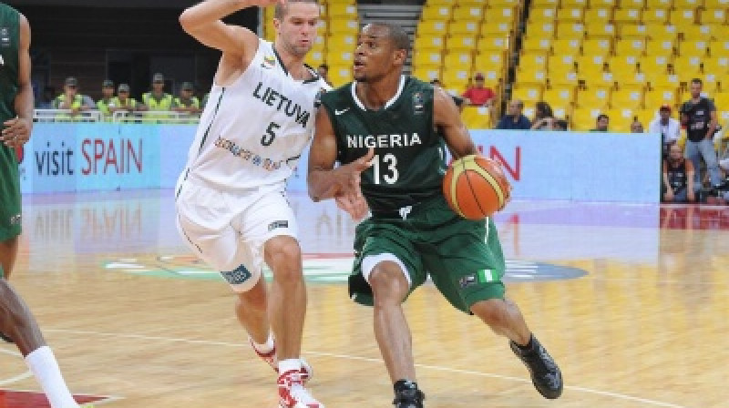 Deriks Obasohans (ar bumbu)
Foto: FIBA