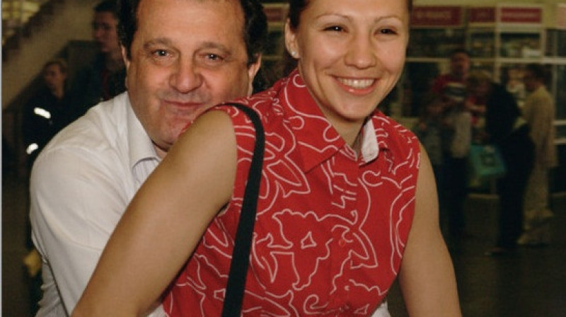 Anna Arhipova un Šabtajs fon Kalmanovičs pirms brauciena uz 28. Olimpiādes spēlēm Atēnās
Foto: ITAR-TASS/Scanpix