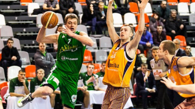 BK Valmiera un BA Turība: dažādi mērķi Aldaris LBL čempionāta izskaņā.
Foto: Jānis Priedītis