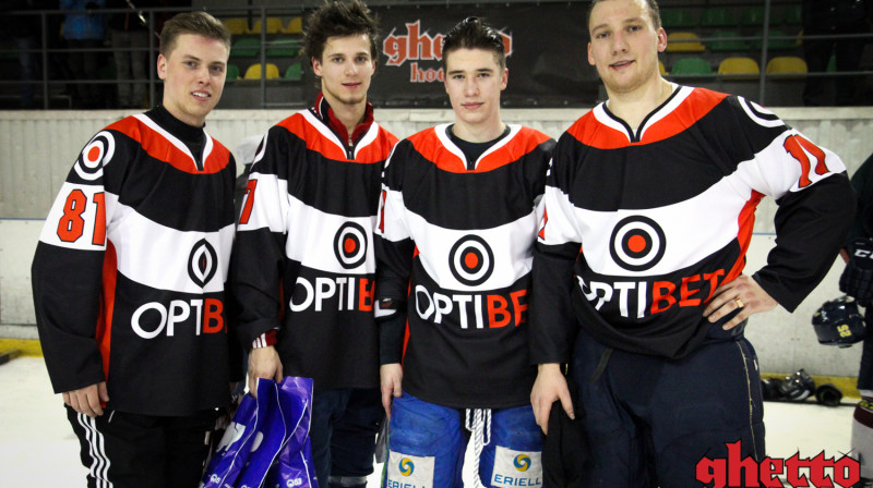 "Ghetto Hockey" ceturtā posma čempionvienība "Optibet"
Foto: Renārs Buivids (Ghetto Family)