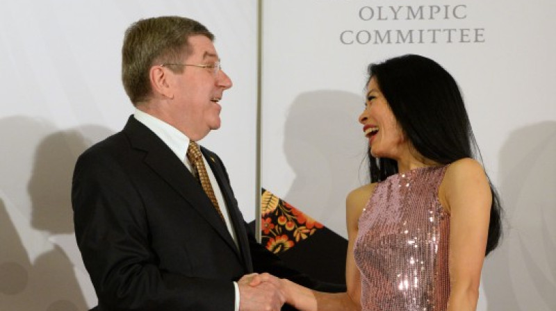 SOK prezidents Tomass Bahs un Vanesa Meja Vanakorna olimpiskajās spēlēs 2014
Foto: AFP / Scanpix