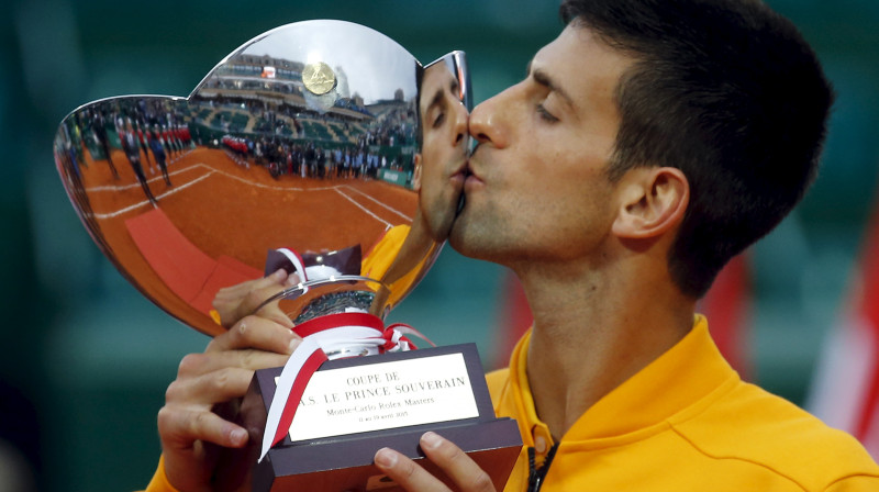 Novaks Džokovičs turpina vākt trofejas
Foto: Reuters/Scanpix