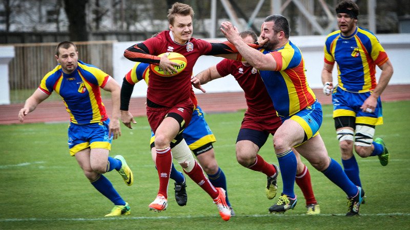 Latvijas regbija izlase uzbrukumā spēlē pret Andoru
Foto: Renārs Buivids (LRF)