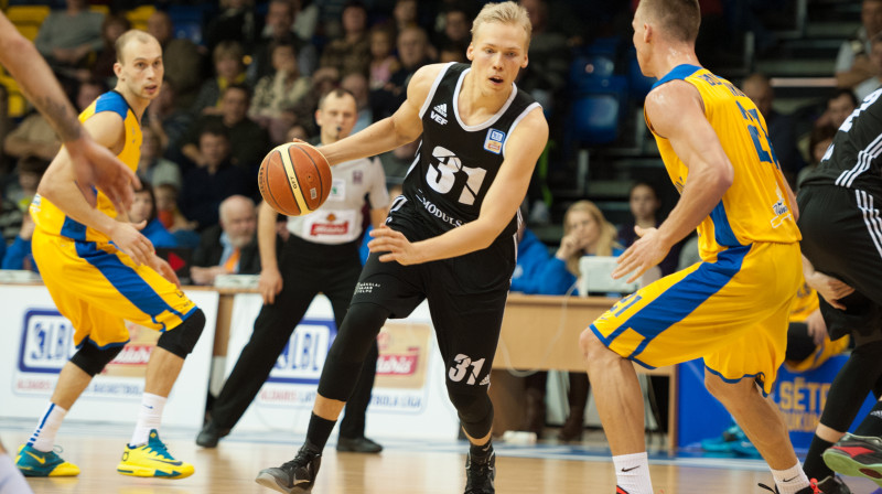 Jānis Bērziņš: 11 punkti un sešas atlēkušās bumbas pret "Lietuvos rytas"
Foto: Vladislavs Proškins, f64